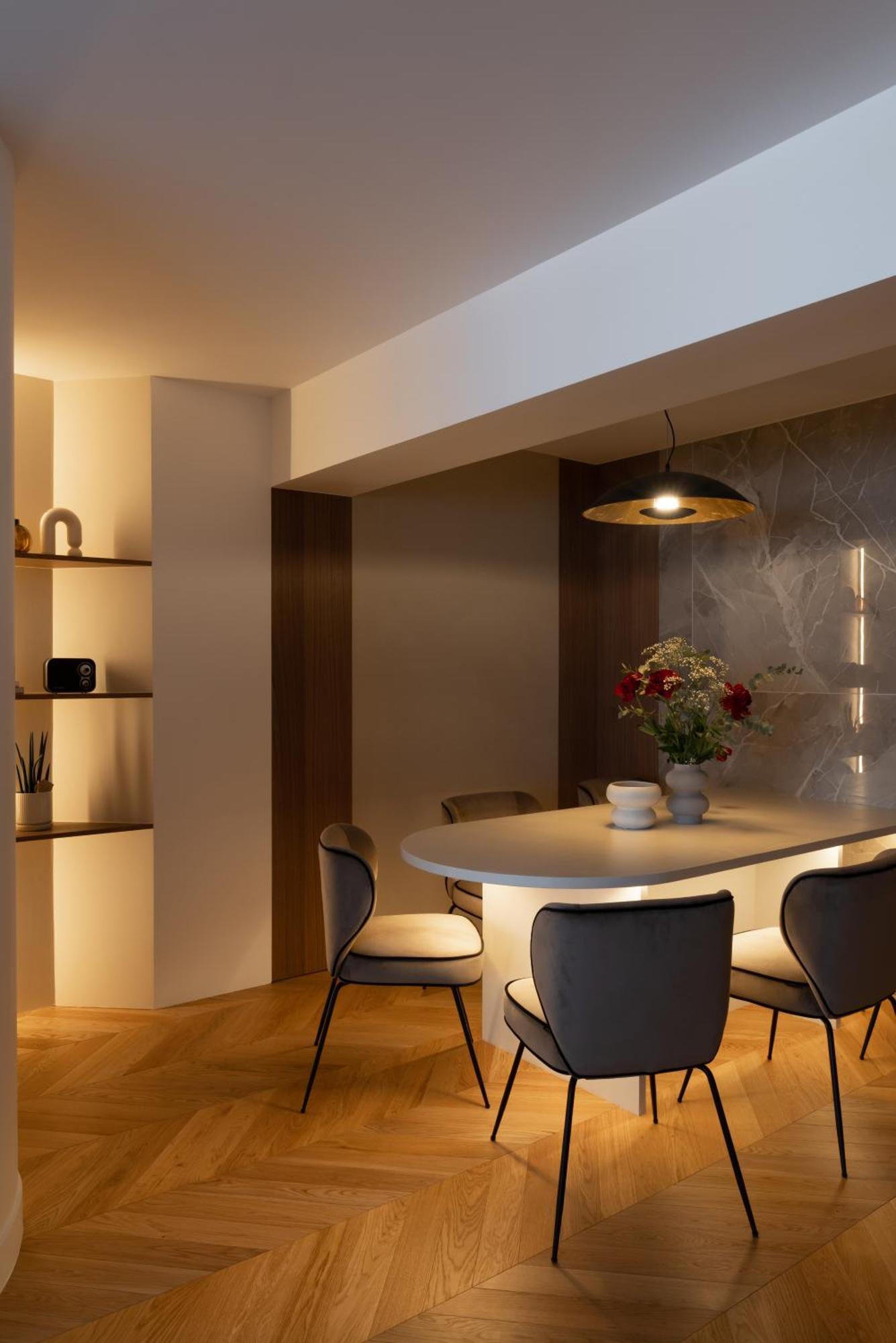 The Place To Be - 3 Bedrooms With Airco Appartement
